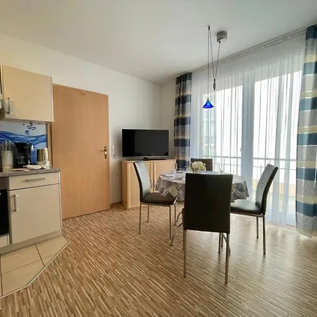 Waterkant Og Апартаменты Бабе